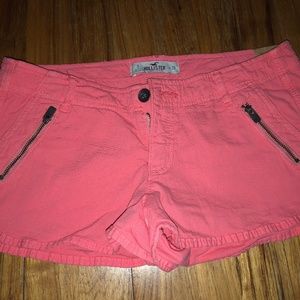 Hollister low rise pink zippered shorts